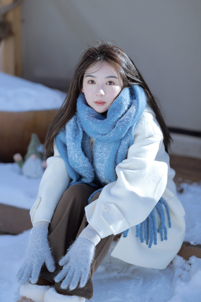 奇怪的她